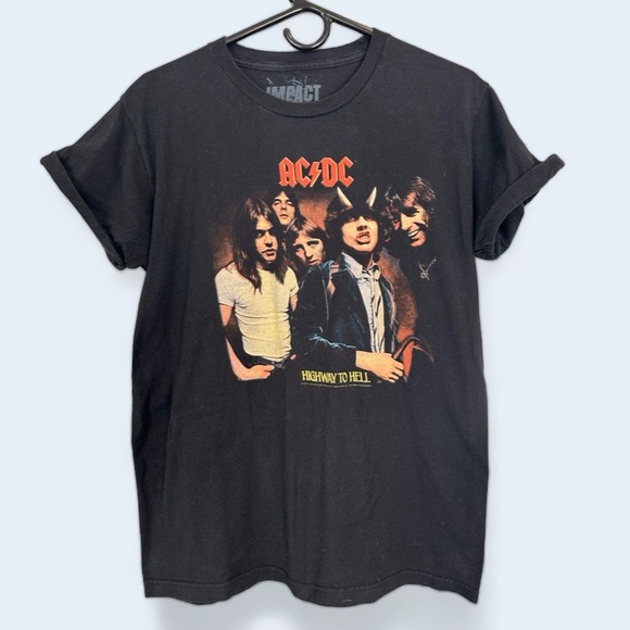 AC/DC T-Shirt. Size Large. - Picture 6 of 6